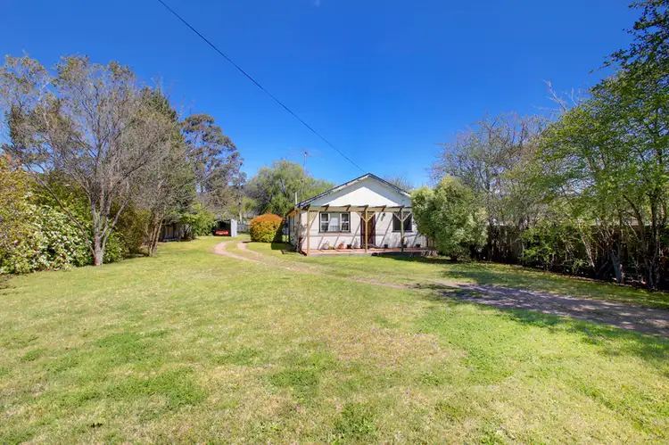 242 Old Hume Highway, Mittagong NSW 2575