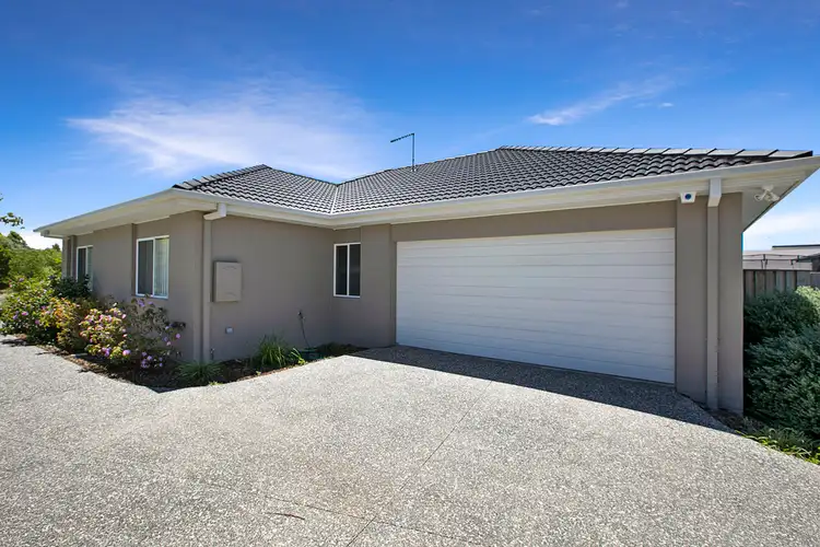 1/2 Sandalwood Street, Thornlands QLD 4164