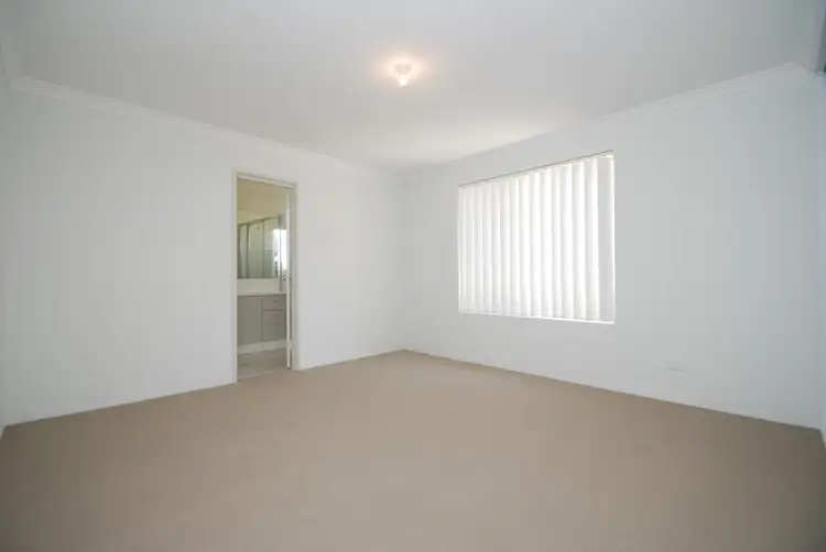 Sixth view of Homely house listing, 2 Kenton Street, Lynwood WA 6147