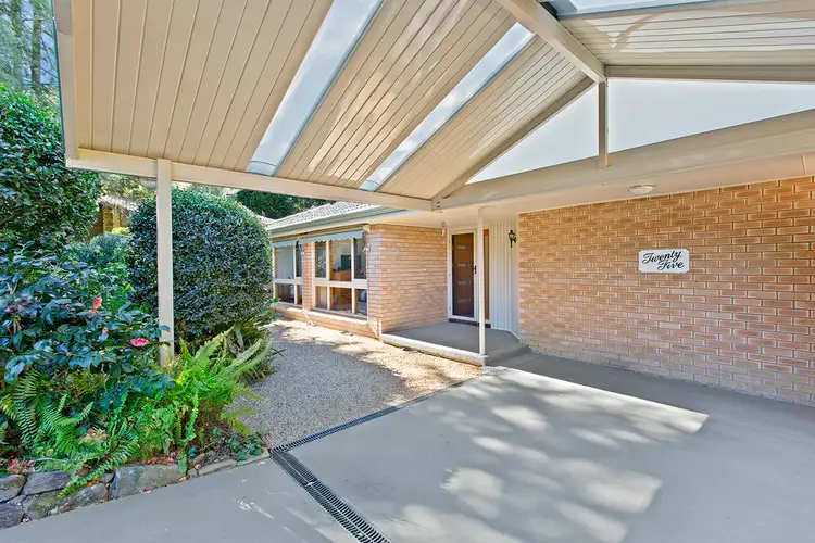 25 Crawford Crescent, Wyoming NSW 2250