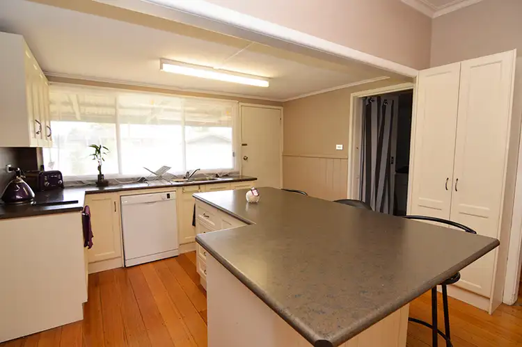 Fourth view of Homely house listing, 63 Tenth Street, Mildura VIC 3500
