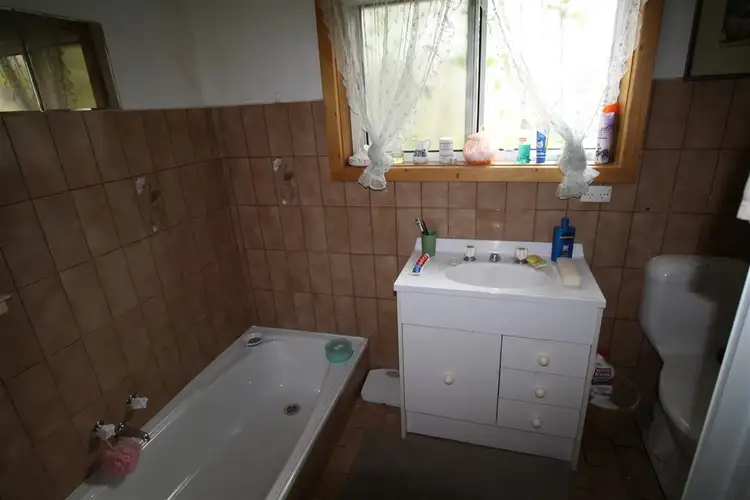 Fifth view of Homely house listing, 42 Wallace Street, Apsley VIC 3319
