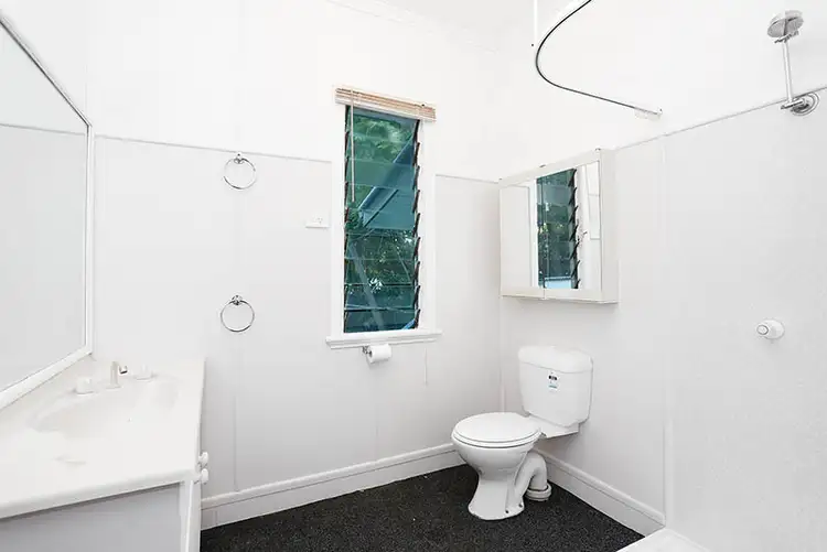 Fifth view of Homely house listing, 65 Beerwah Pde, Beerwah QLD 4519