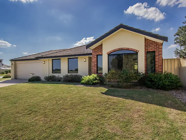 Second view of Homely house listing, 6 Atlin Lane, Secret Harbour WA 6173
