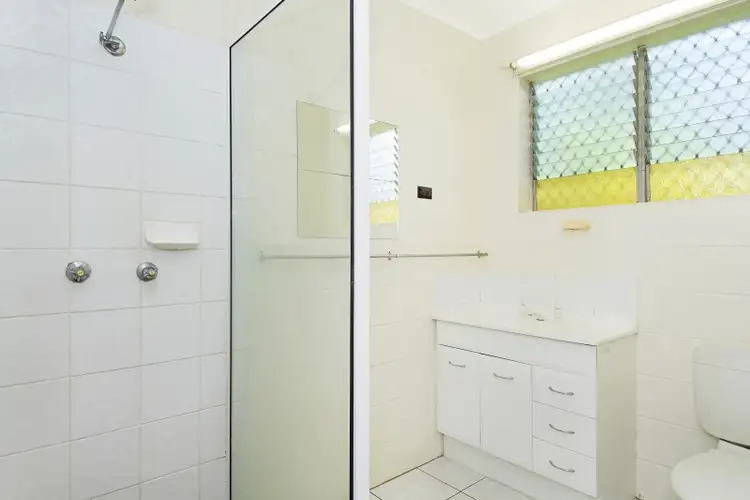 Sixth view of Homely house listing, 4 Hutley Court, Kirwan QLD 4817