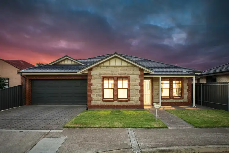 2A Fourth Avenue, Seaton SA 5023