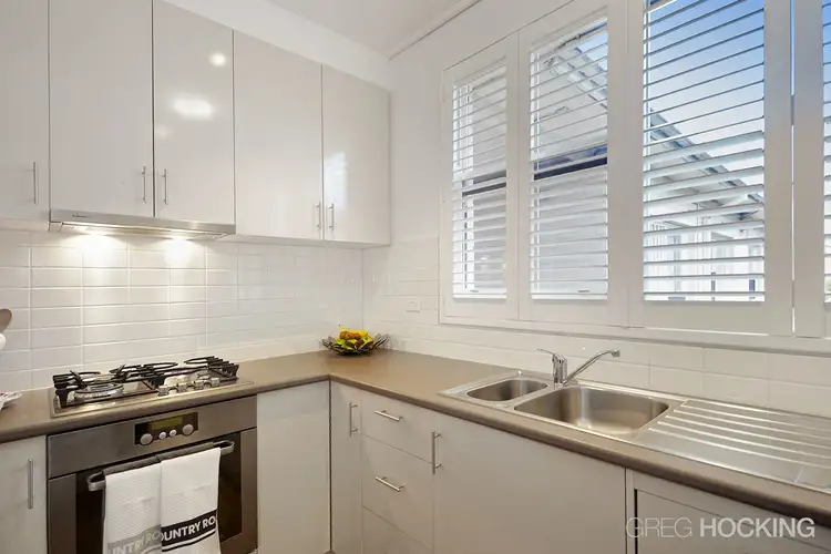 Third view of Homely apartment listing, 18/557 Glenferrie Road, Hawthorn VIC 3122