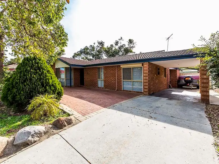 Second view of Homely house listing, 10 Micrometer Place, Mullaloo WA 6027