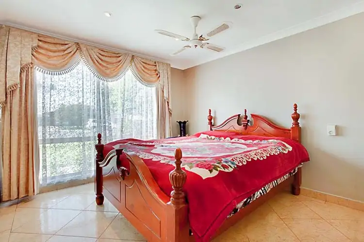 Fifth view of Homely house listing, 5 Orsino Place, Rosemeadow NSW 2560