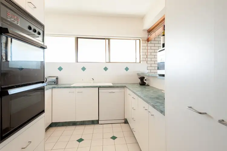 Fifth view of Homely unit listing, 2/260 Alexandra Parade (Bannow), Alexandra Headland QLD 4572