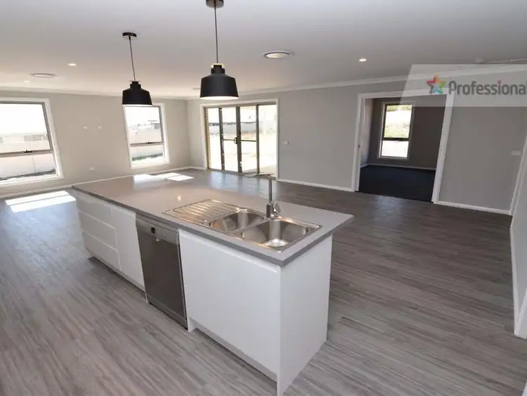 Sixth view of Homely house listing, 41A Freeman Circuit, Llanarth NSW 2795