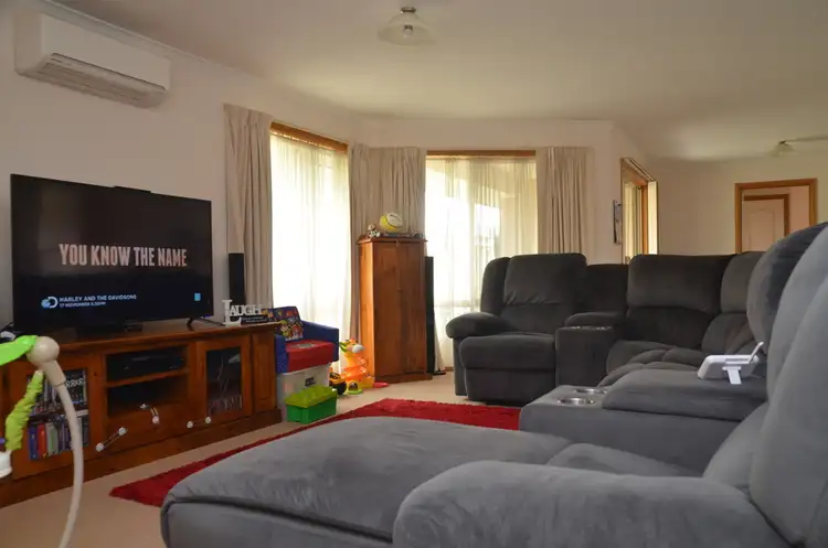 Second view of Homely house listing, 4 BANKSIA COURT, Lucknow VIC 3875