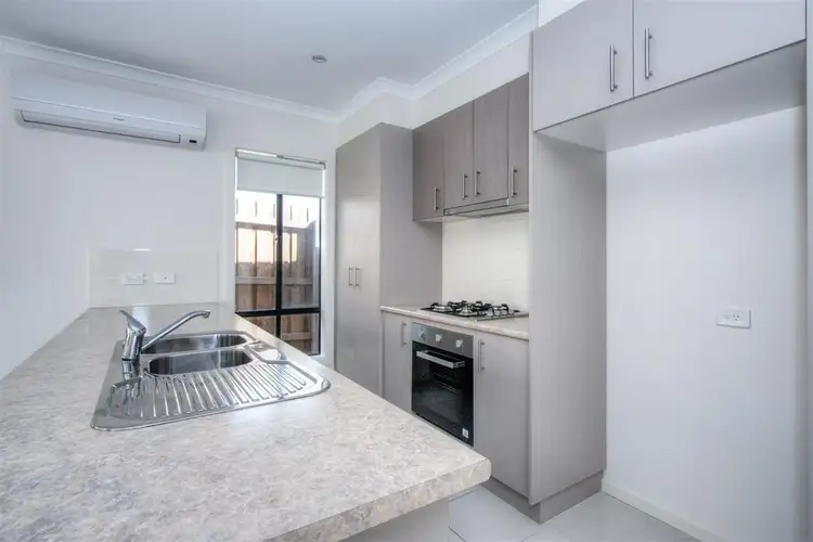 Seventh view of Homely house listing, 4/8 Pads Way, Sunbury VIC 3429