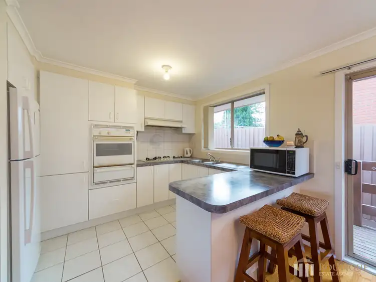 Fourth view of Homely villa listing, 2/11 LAMBERT COURT, Endeavour Hills VIC 3802