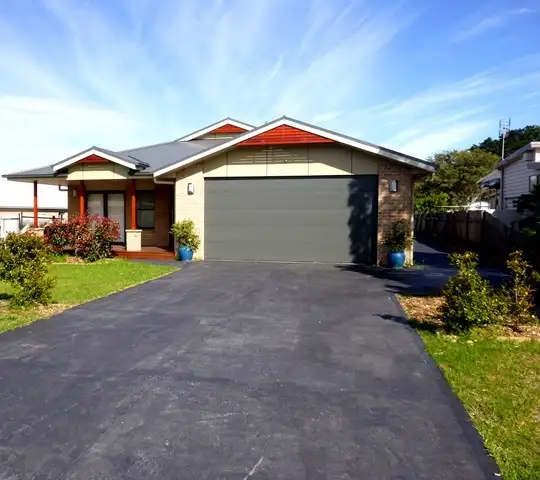 21 Eastbourne Avenue, Culburra Beach NSW 2540