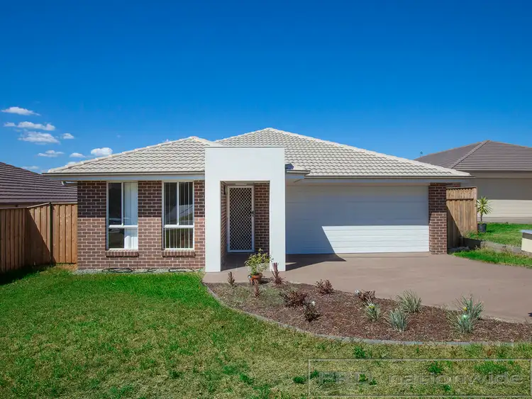 32 Finch Crescent, Aberglasslyn NSW 2320