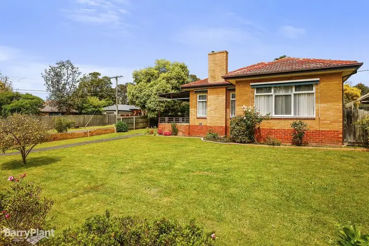 126 Eastfield Road, Croydon South VIC 3136