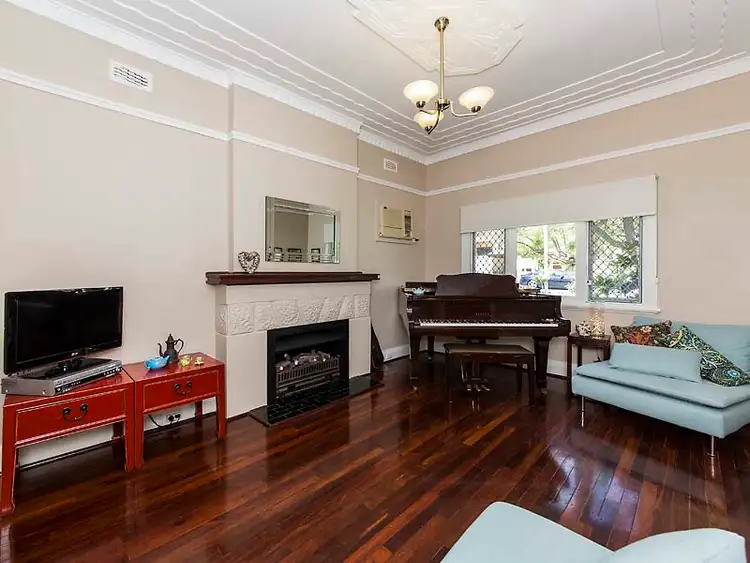 Fifth view of Homely house listing, 6 King St, Kensington WA 6151