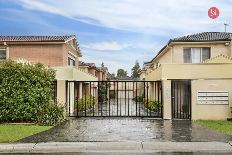 Main view of Homely house listing, 2/6 Bangalow Place, Hoxton Park NSW 2171