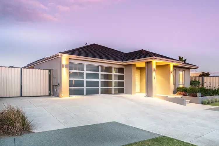 Third view of Homely house listing, 5 Adromeda Link, Aubin Grove WA 6164