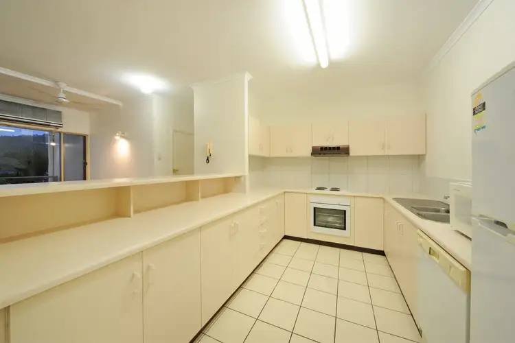 Fifth view of Homely unit listing, 2/15 Hermitage Drive, Airlie Beach QLD 4802