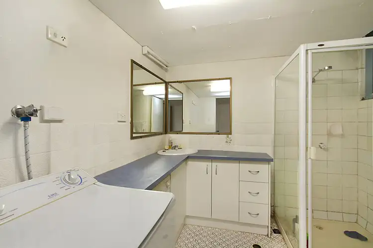 Fourth view of Homely unit listing, 3/21 'Linden Court' Armrick Avenue, Broadbeach QLD 4218