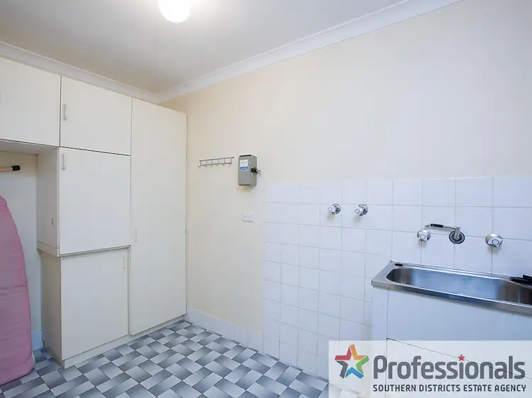 Seventh view of Homely house listing, 10 Mary Street, Collie WA 6225