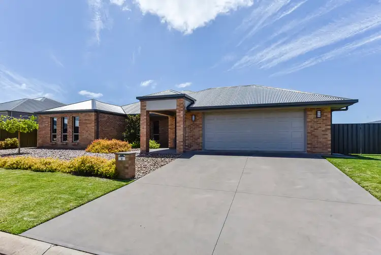 4 Hilltop Avenue, Mount Gambier SA 5290