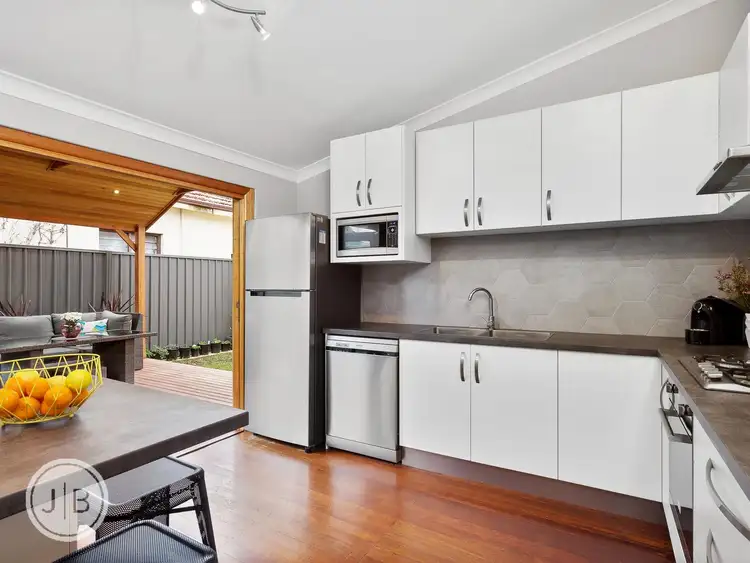 2A Monash Avenue, Como WA 6152
