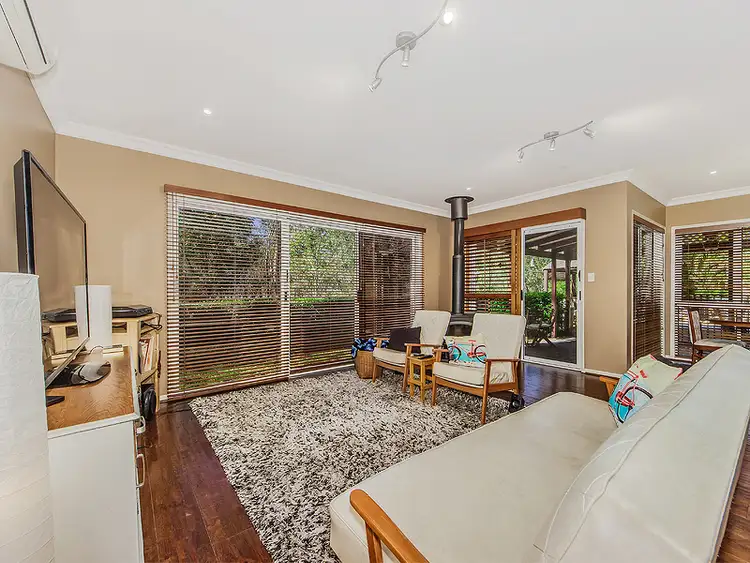 Fifth view of Homely house listing, 35 JABIRU PL, Bellbowrie QLD 4070