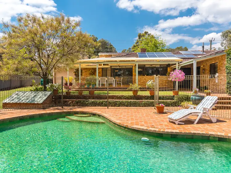 5 Cagney Way, Lesmurdie WA 6076