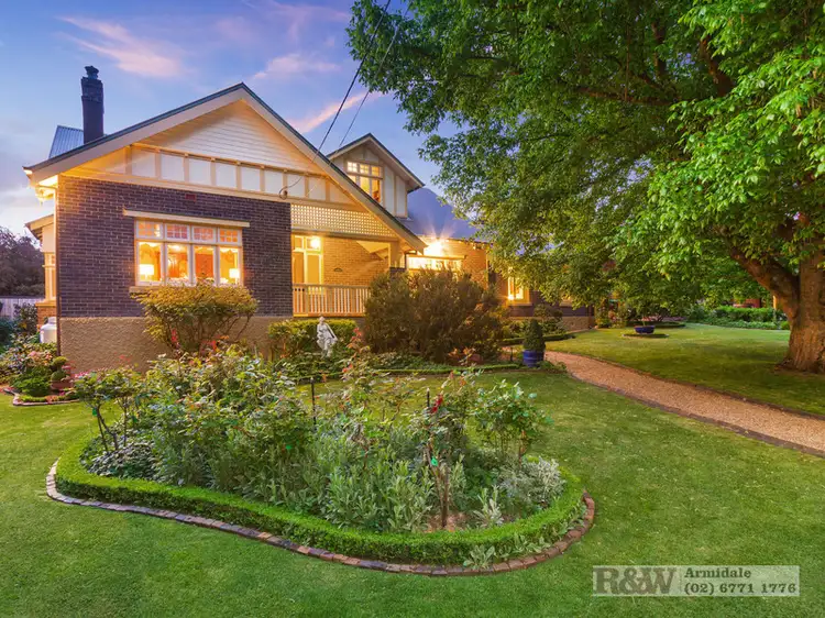 54 Faulkner Street, Armidale NSW 2350