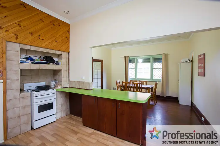 Seventh view of Homely house listing, 32 Queensbury Street, South Bunbury WA 6230