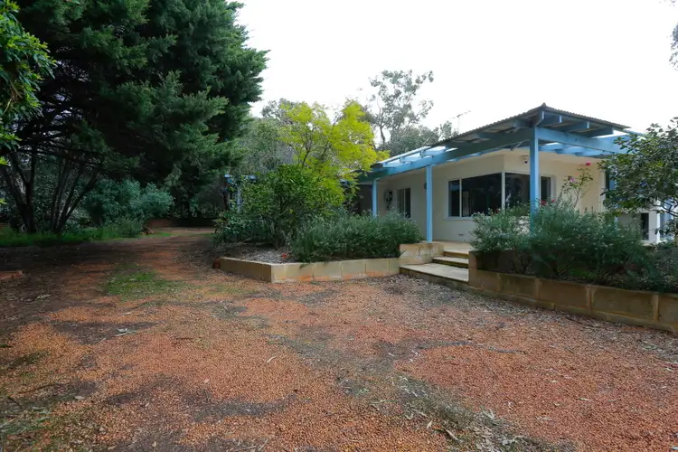 1 Noel Road, Gooseberry Hill WA 6076