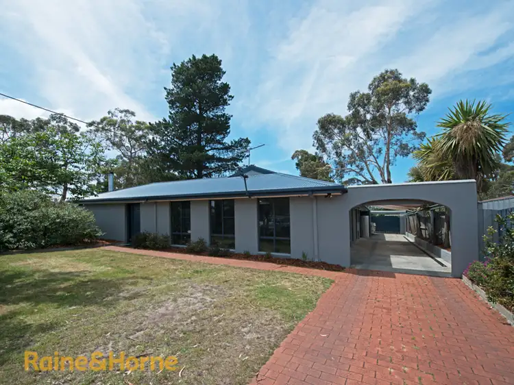 13 Winston Avenue, Seven Mile Beach TAS 7170