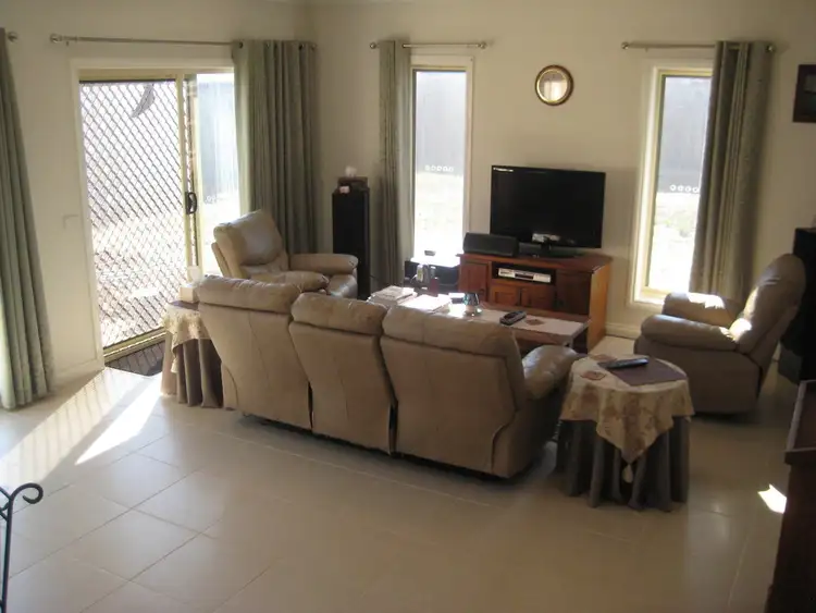 Fifth view of Homely house listing, 13 Kiewa Court, Whittlesea VIC 3757