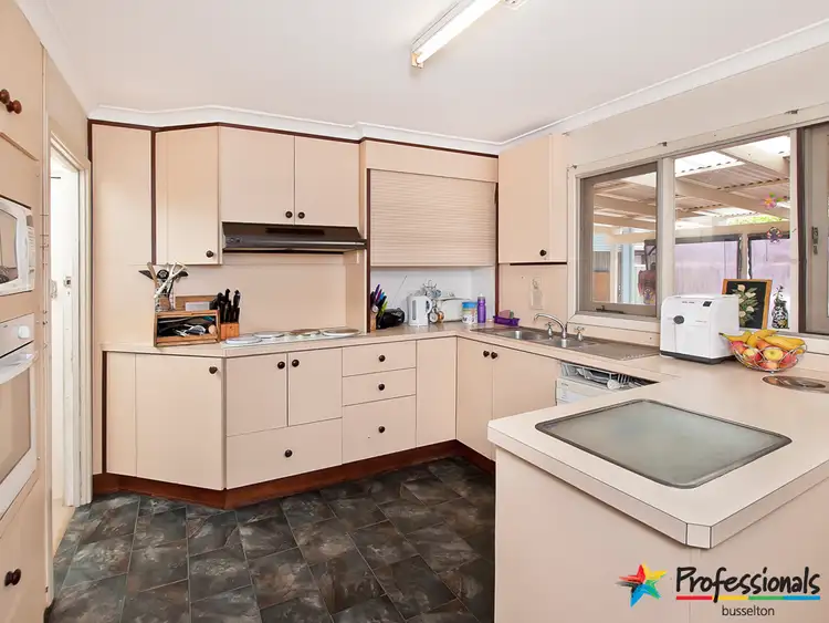 Sixth view of Homely house listing, 7 Moylan Way, Geographe WA 6280