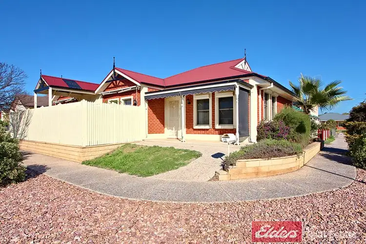 15 Dotterel Place, Mawson Lakes SA 5095