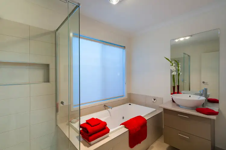Seventh view of Homely house listing, 7 Blanch Close, Kyneton VIC 3444