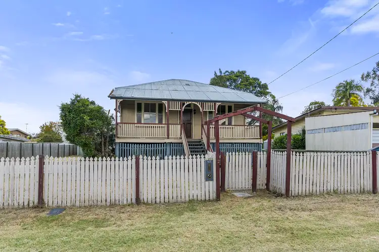 12 Swan Street, Brassall QLD 4305