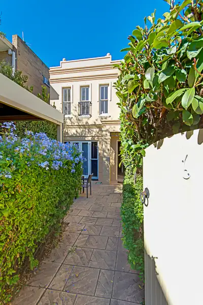 6 / 371 Angas Street, Adelaide SA 5000