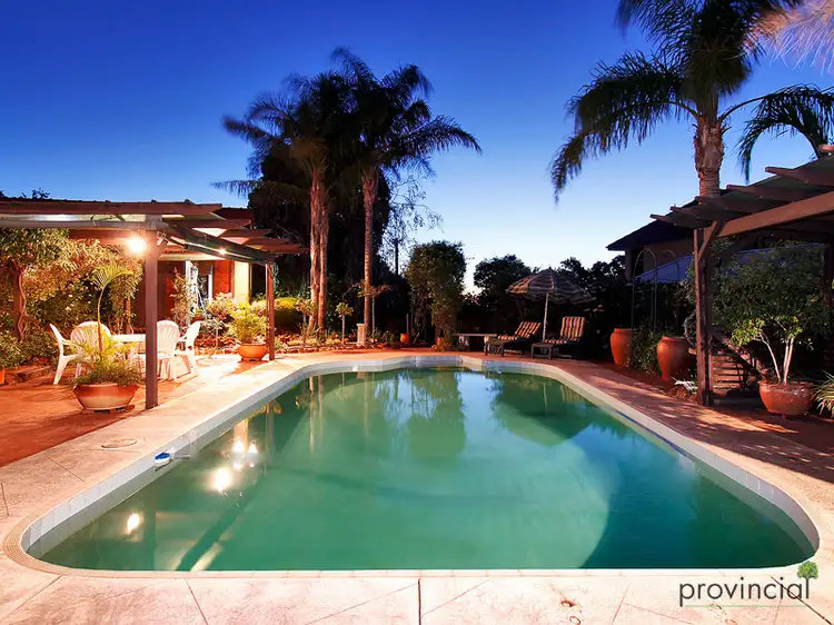 3 Trafalgar Court, Lesmurdie WA 6076