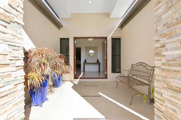 2-36 Duncan Street, Wynnum West QLD 4178