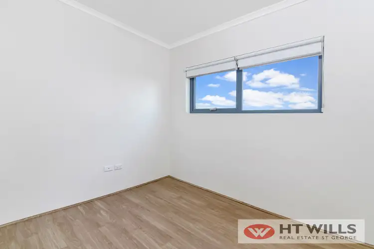 Sixth view of Homely unit listing, 18/11-13 Treacy Street, Hurstville NSW 2220