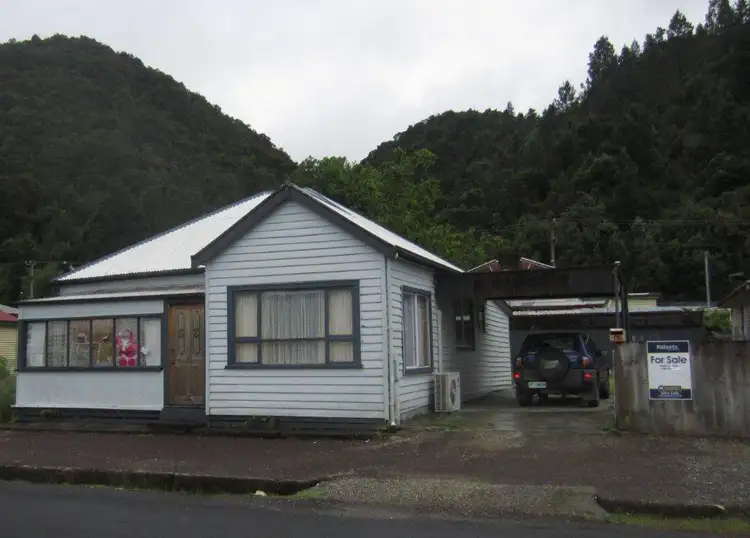 Main view of Homely house listing, 10 Austin Street, Queenstown TAS 7467