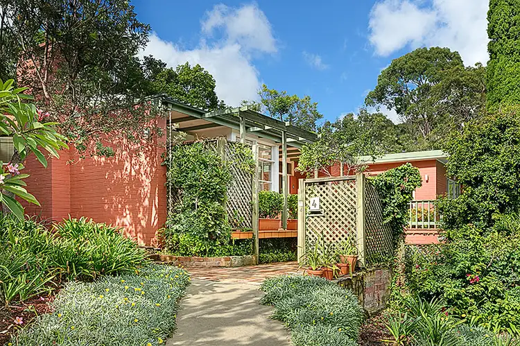 Fifth view of Homely house listing, 4 Noonbinna Crescent, Northbridge NSW 2063