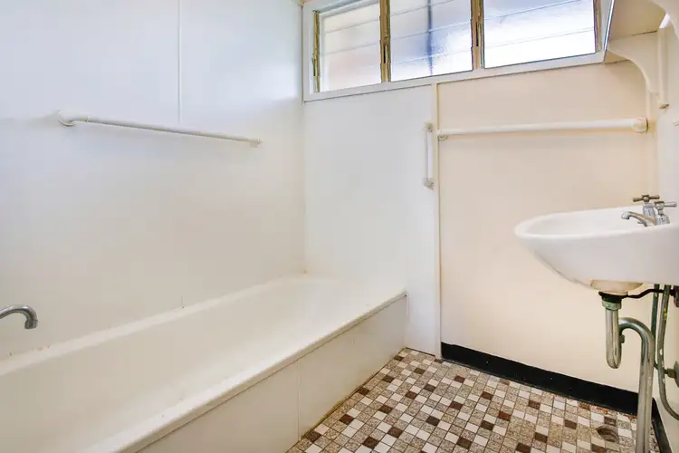 Seventh view of Homely house listing, 15 Garner Road, Kirwan QLD 4817