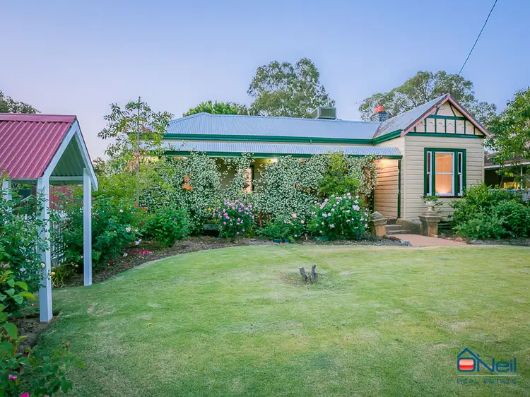 31 Merrifield Avenue, Kelmscott WA 6111