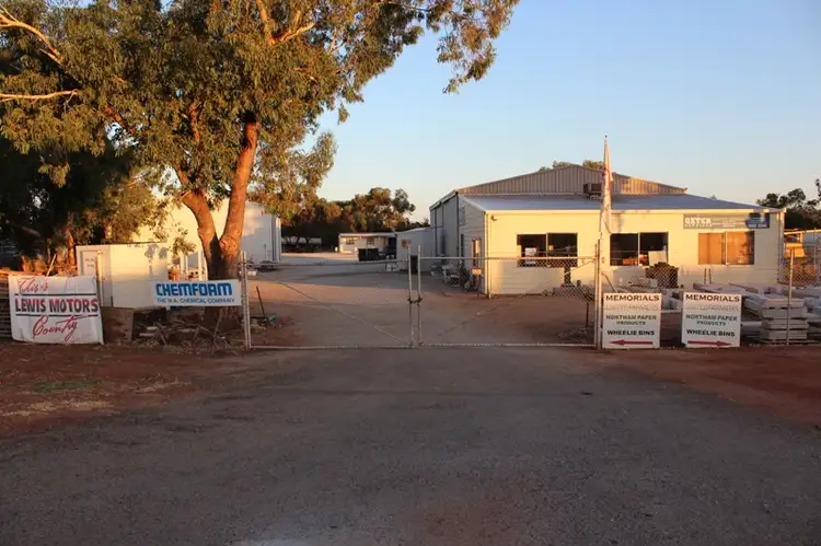 9 Yilgarn Avenue, Northam WA 6401