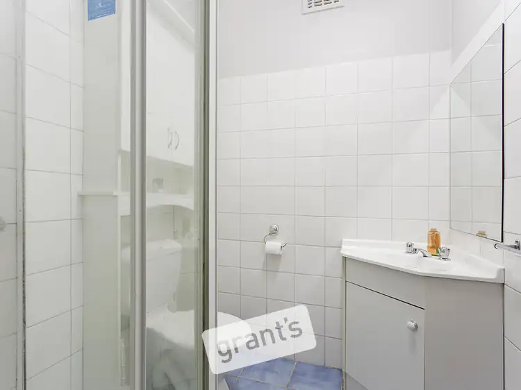 Fifth view of Homely house listing, 10 Sybella Avenue, Koo Wee Rup VIC 3981